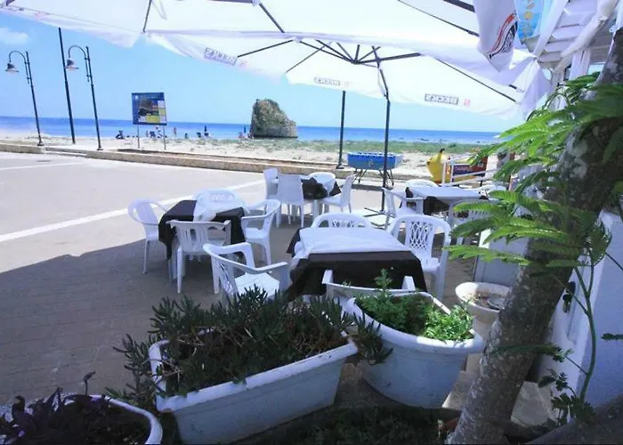L' Isola Della Fanciulla 3*